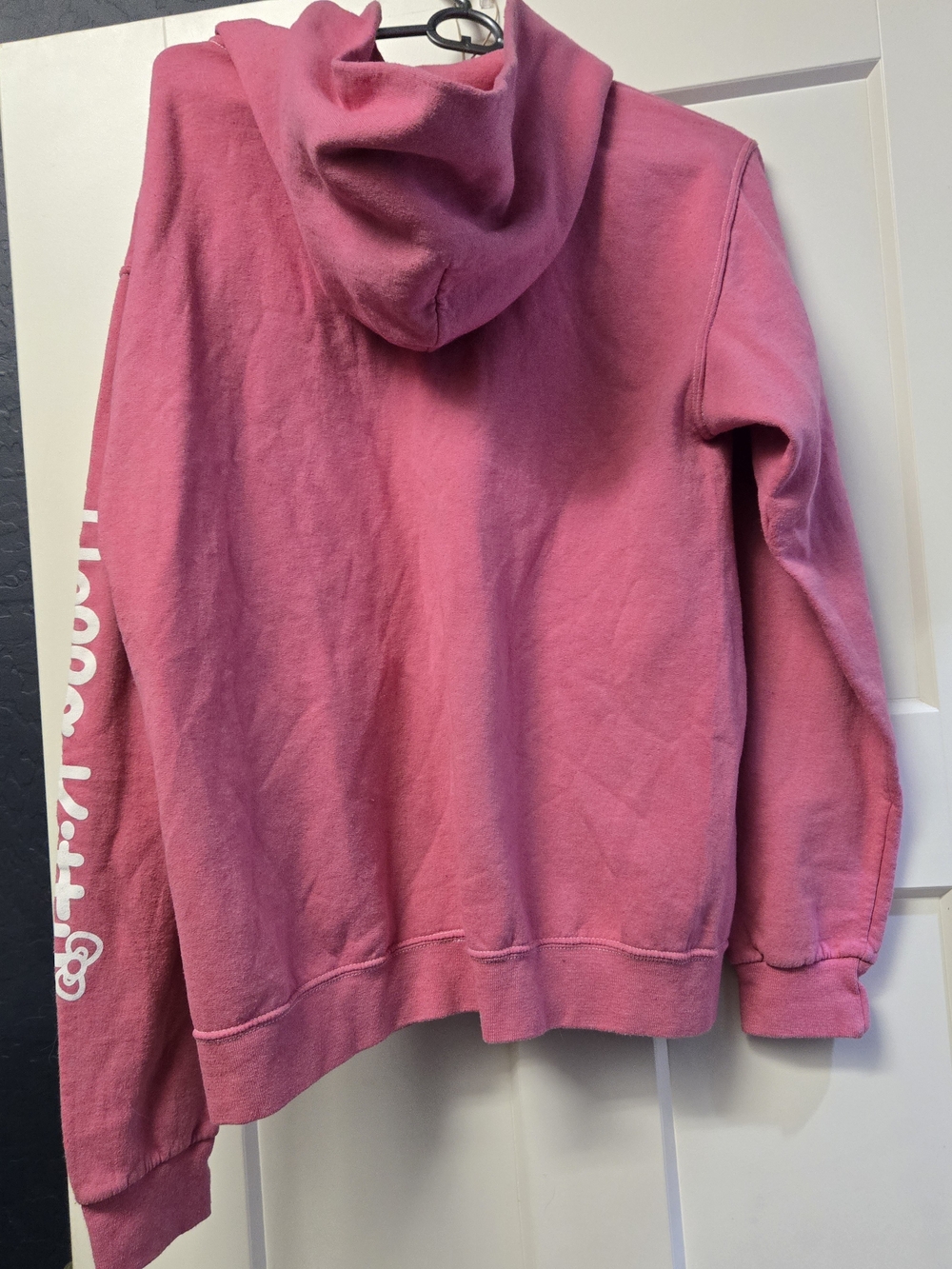 Sweater Subcategory Identification - Picture 3 of 5